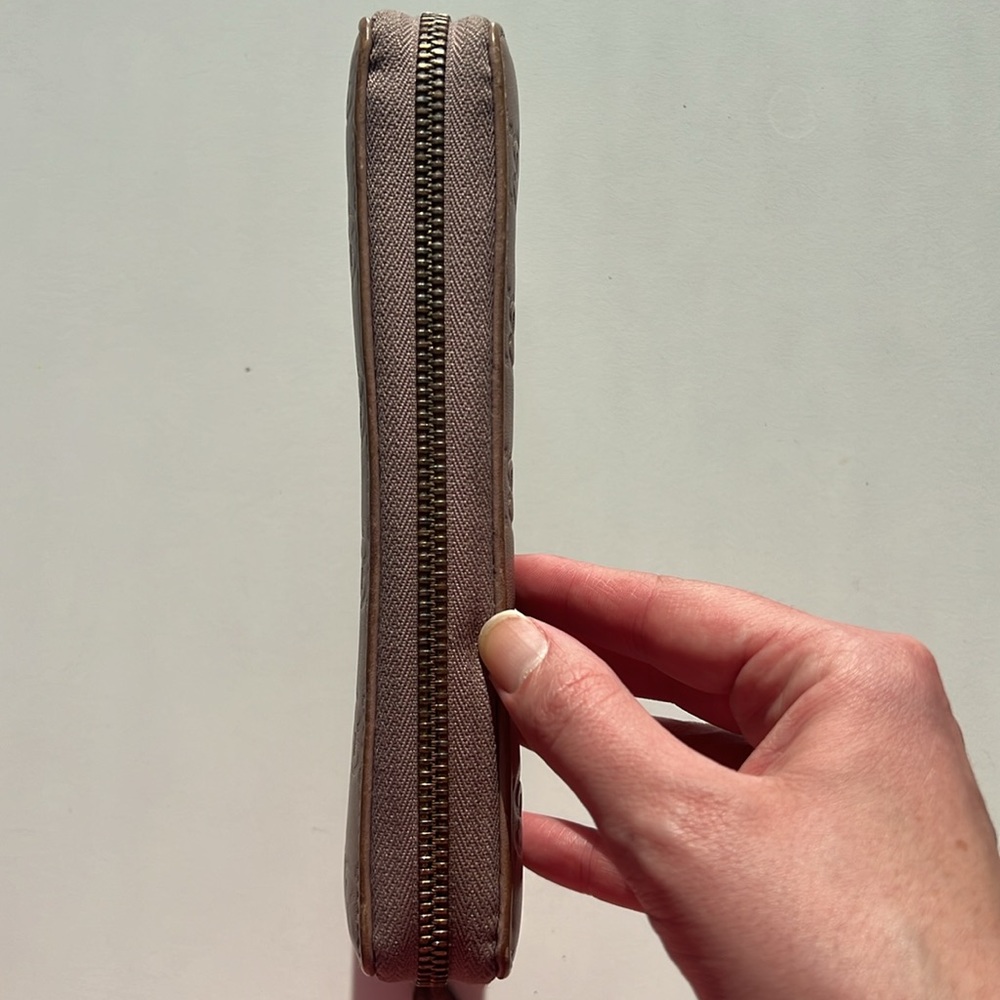 Authentic Gucci Guccissima Large Blush Pink Nude Zip Around Continental Wallet - Picture 11 of 17